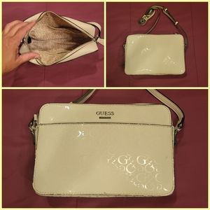 GUESS LOGO Crossbody Purse